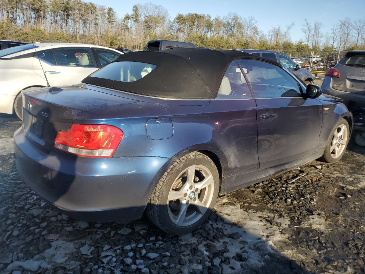 2013 BMW 1er VIN WBAUL7C56DVU09909 Copart auction photo, front end damage thumbnail 3