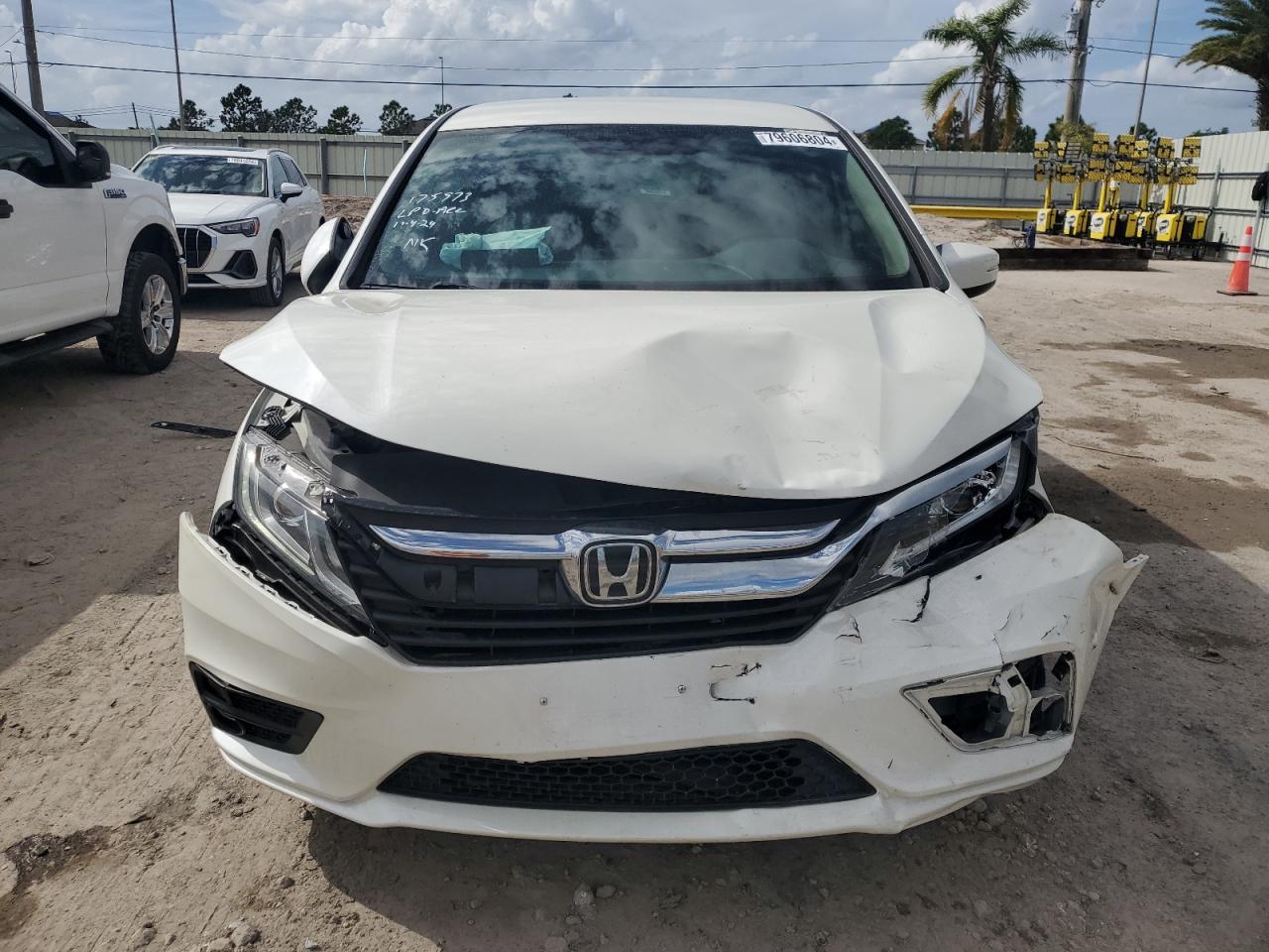 2019 Honda Odyssey VIN 5FNRL6H53KB053829 Copart auction photo, front end damage thumbnail 5