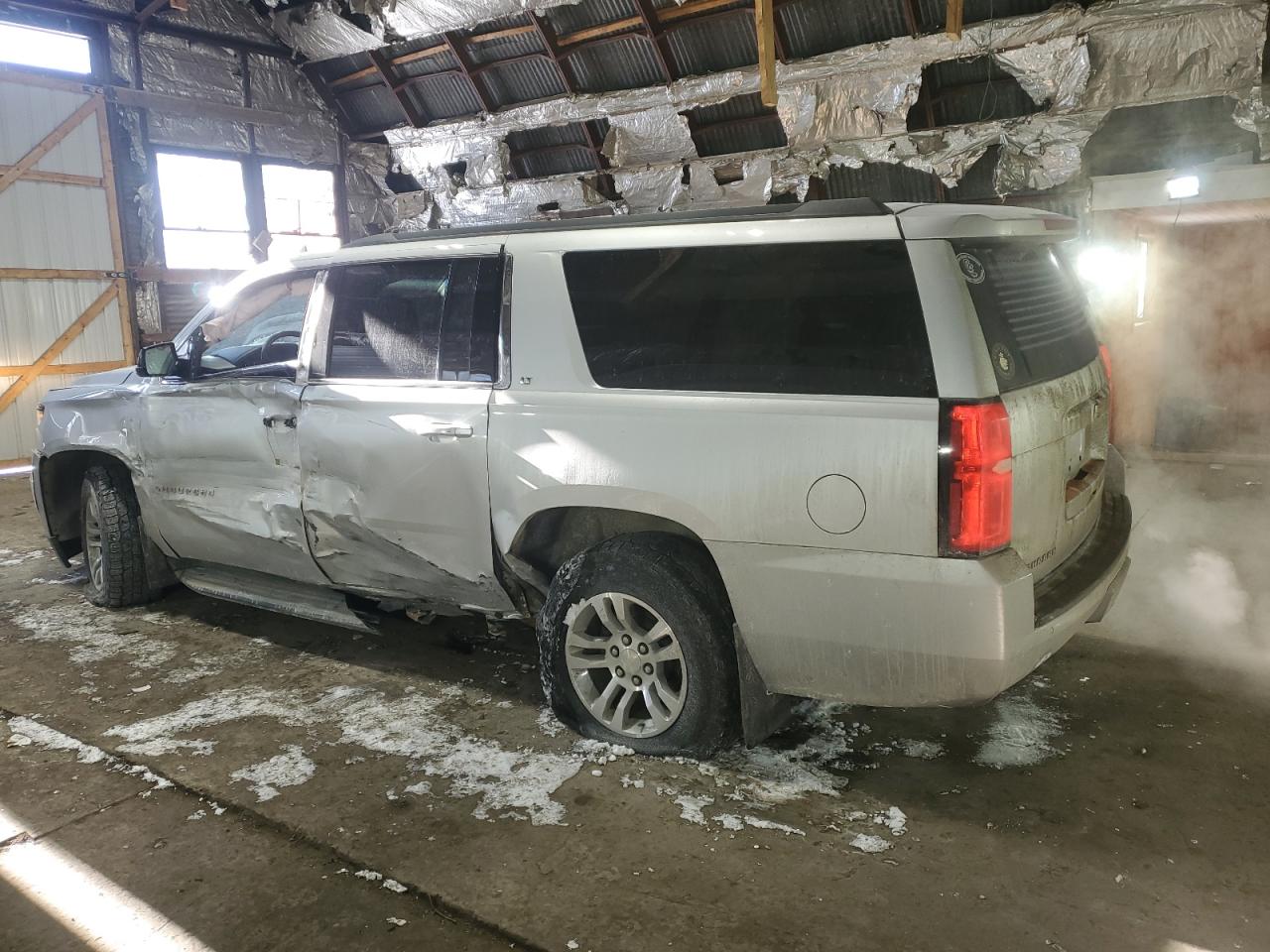 2020 Chevrolet Suburban VIN 1GNSKHKC1LR211787 Copart auction photo, side damage thumbnail 2