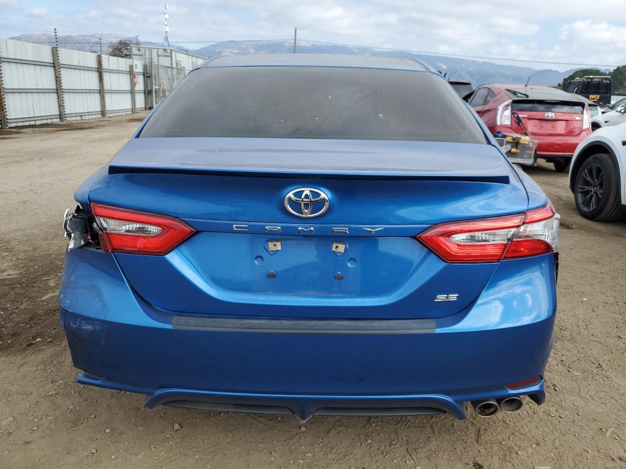 2018 Toyota Camry VIN 4T1B11HKXJU135350 Copart auction photo, rear end / side damage thumbnail 6