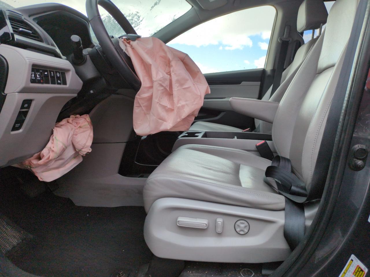 2021 Honda Odyssey VIN 5FNRL6H81MB005579 Copart auction photo, front end damage thumbnail 7