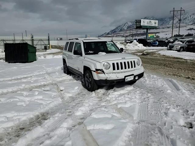2014 Jeep Liberty (Patriot) VIN 1C4NJRFB3ED601919 Copart auction photo, front end damage thumbnail 11