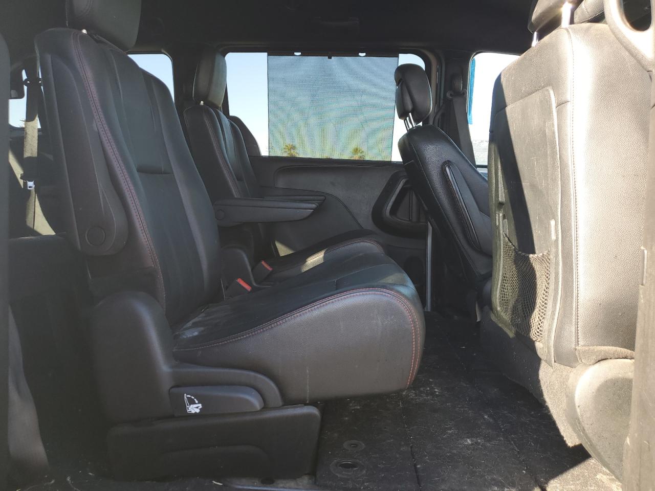 2018 Dodge Caravan VIN 2C4RDGEG5JR201197 Copart auction photo, side damage thumbnail 11