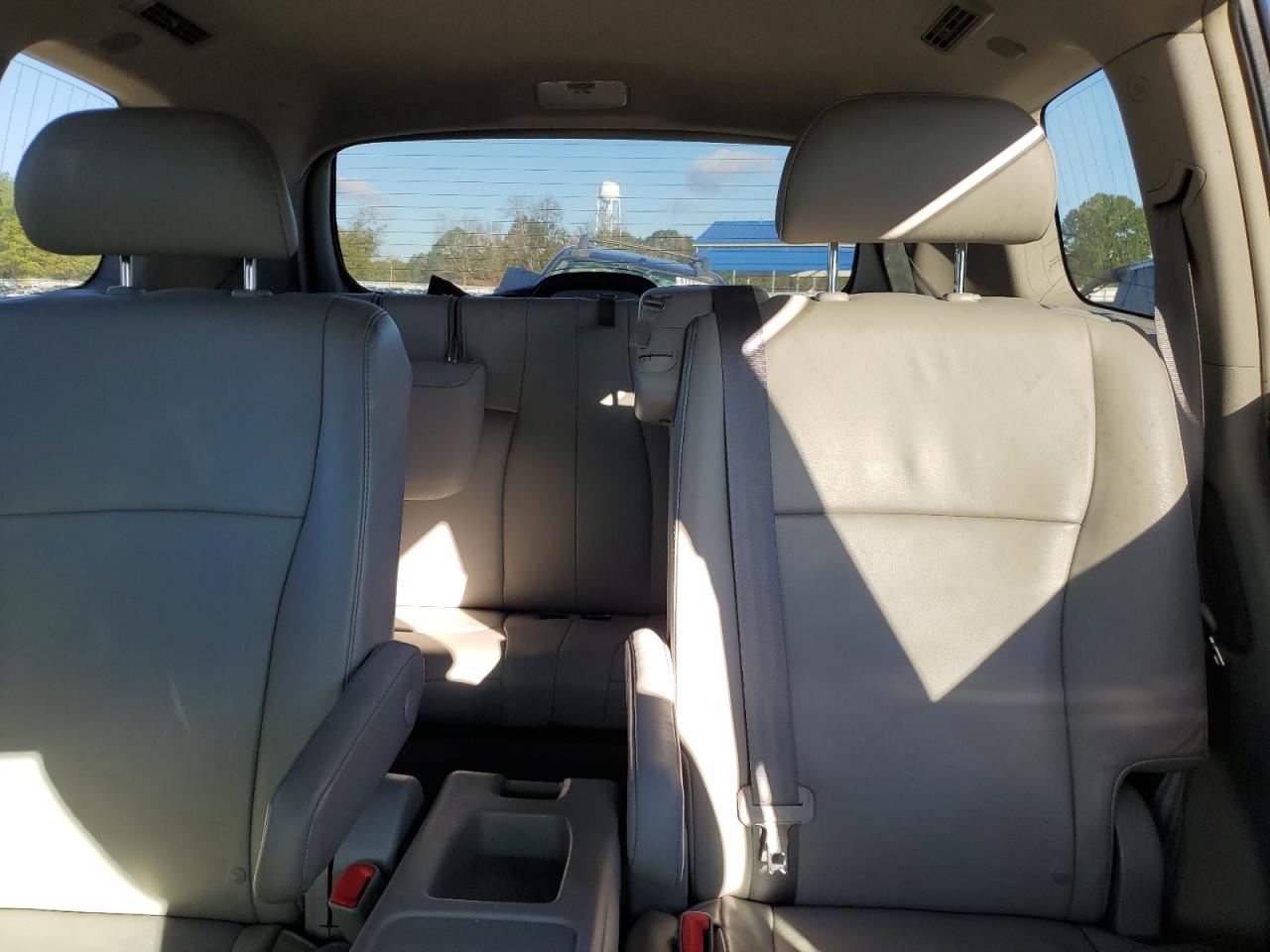 2010 Toyota Highlander VIN 5TDYK3EHXAS021305 Copart auction photo, front end / minor dent/scratches damage thumbnail 10
