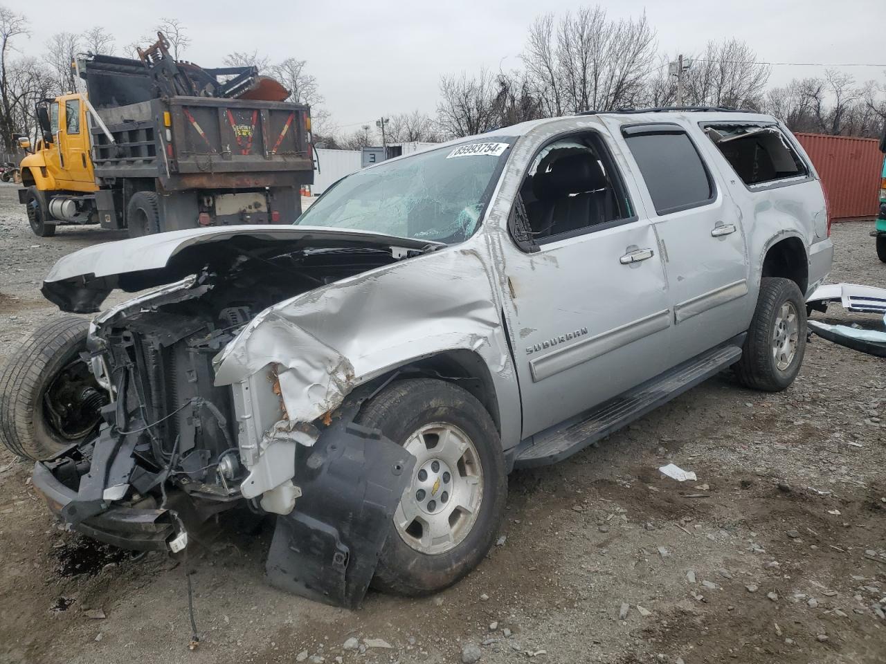 2011 Chevrolet Suburban VIN 1GNSKJE38BR320667