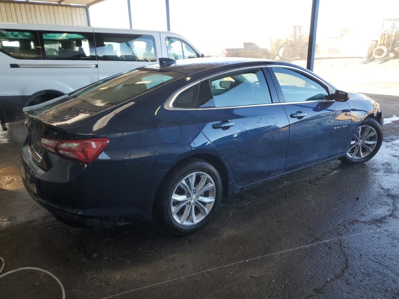 2022 Chevrolet Malibu VIN 1G1ZD5ST6NF174703 Copart auction photo, front end damage thumbnail 3