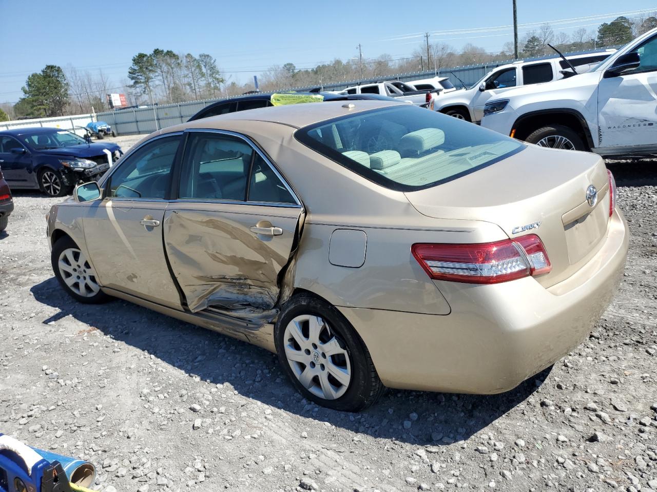 2011 Toyota Camry VIN 4T1BF3EK2BU188496 Copart auction photo, side damage thumbnail 2