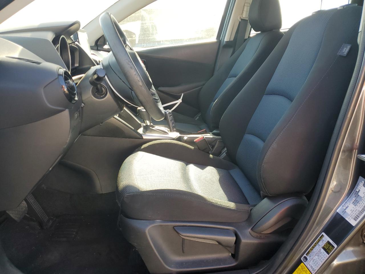 2019 Toyota Yaris VIN 3MYDLBYV0KY513294 Copart auction photo, front end damage thumbnail 7