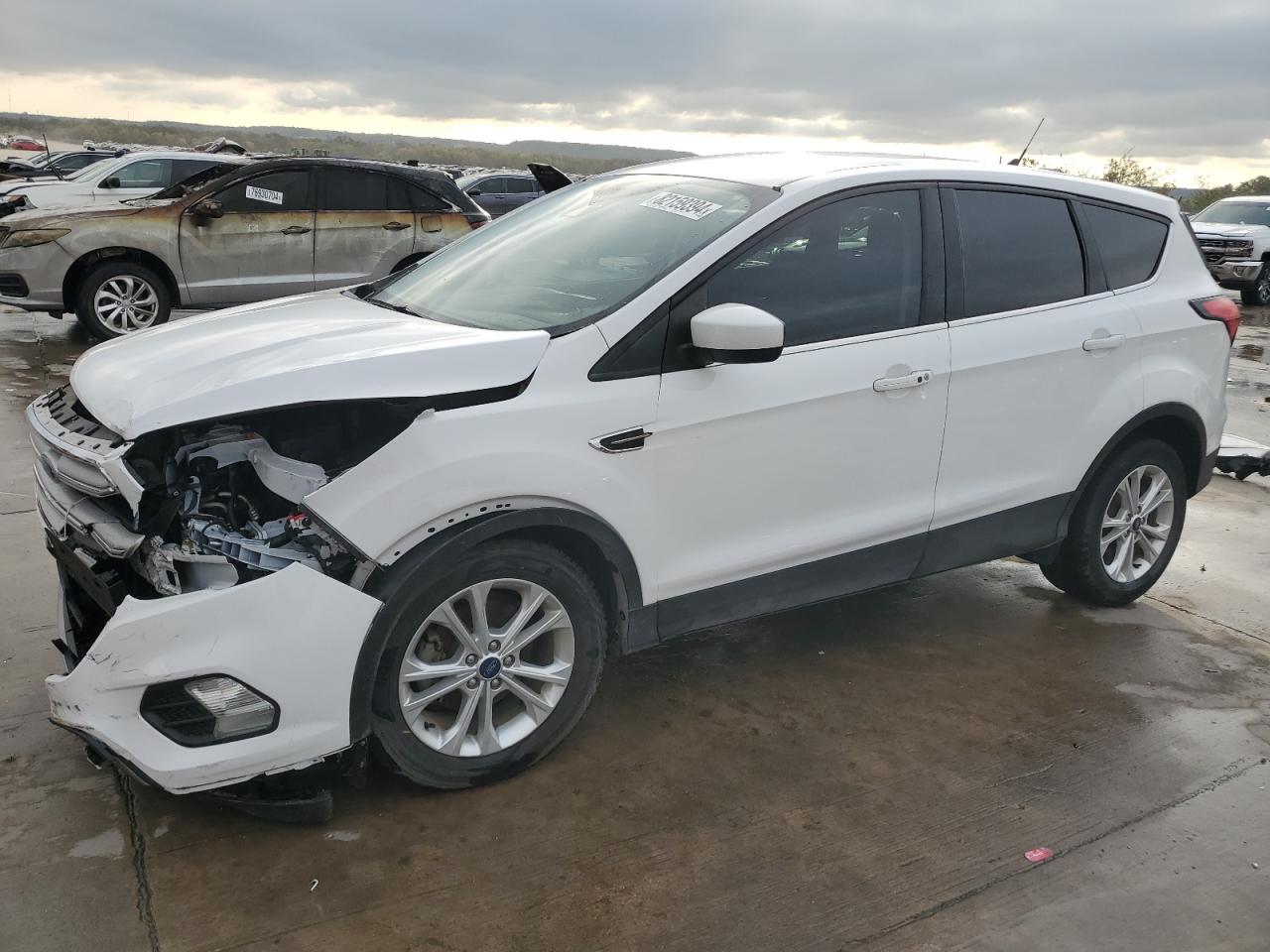 2019 Ford Escape VIN 1FMCU0GD4KUB56513