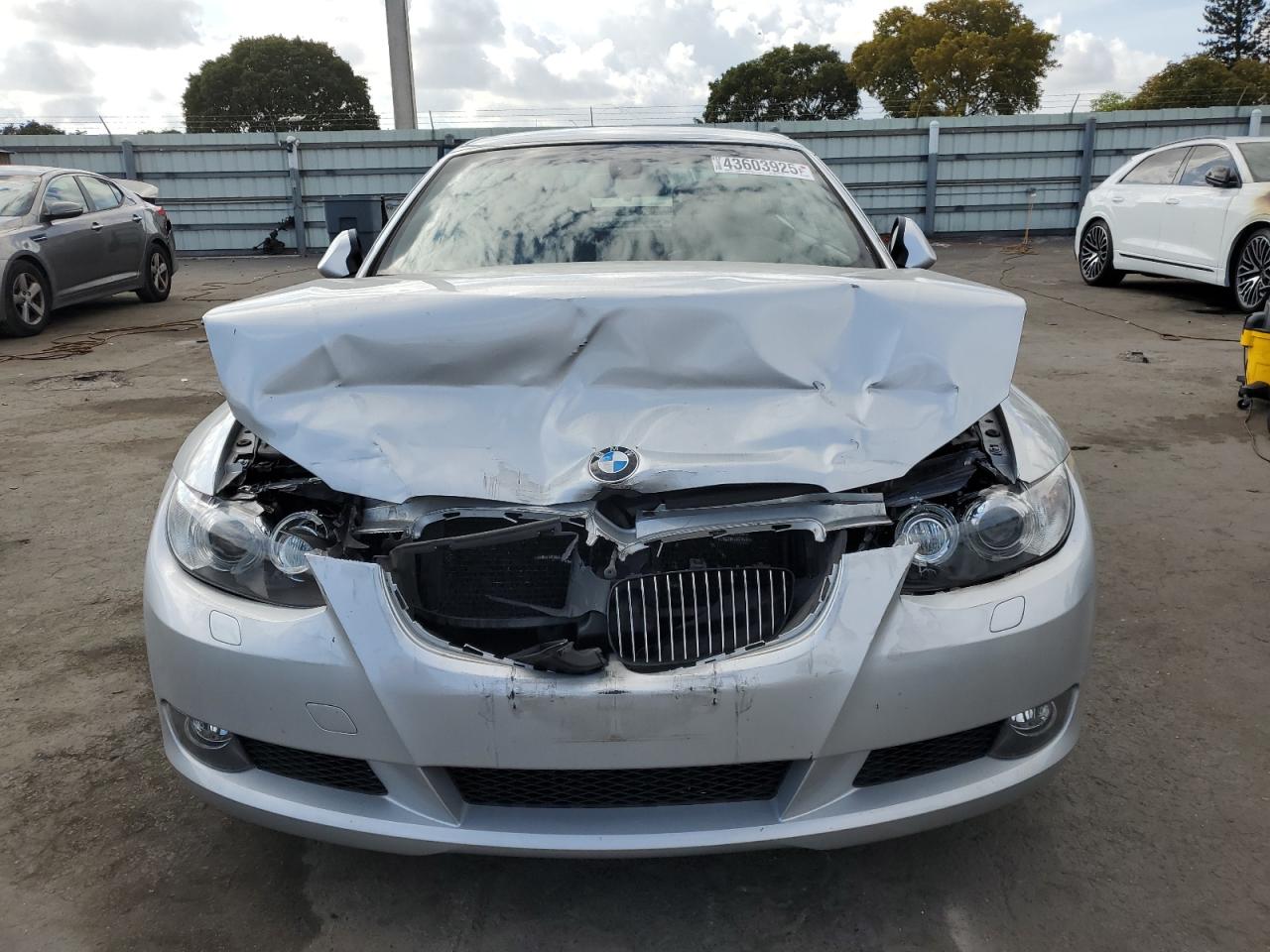 2008 BMW 3er VIN WBAWL13528PX18485 Copart auction photo, front end / rear end damage thumbnail 5