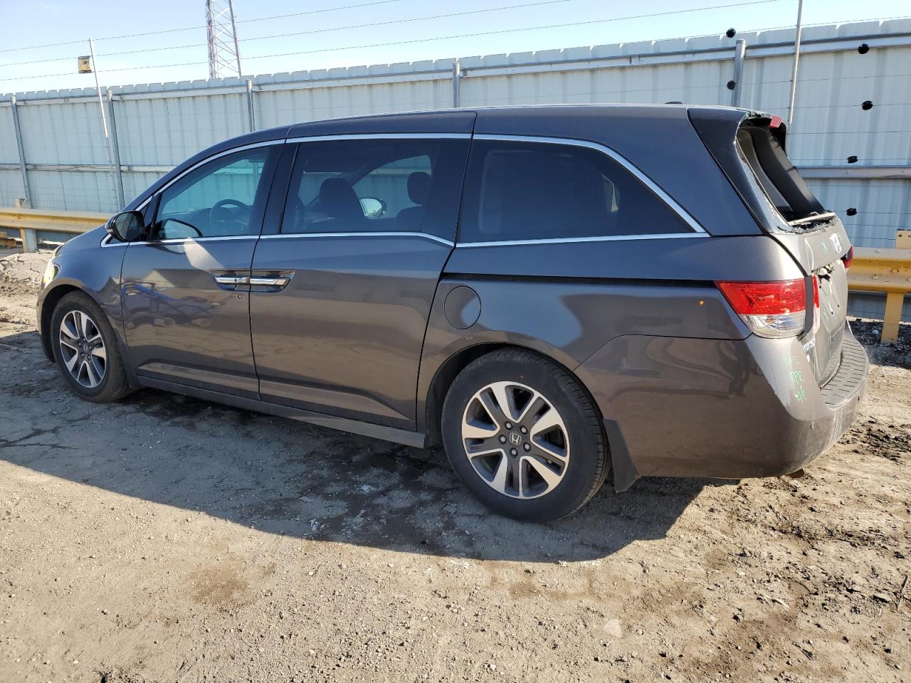2014 Honda Odyssey VIN 5FNRL5H95EB056586 Copart auction photo, rear end damage thumbnail 2