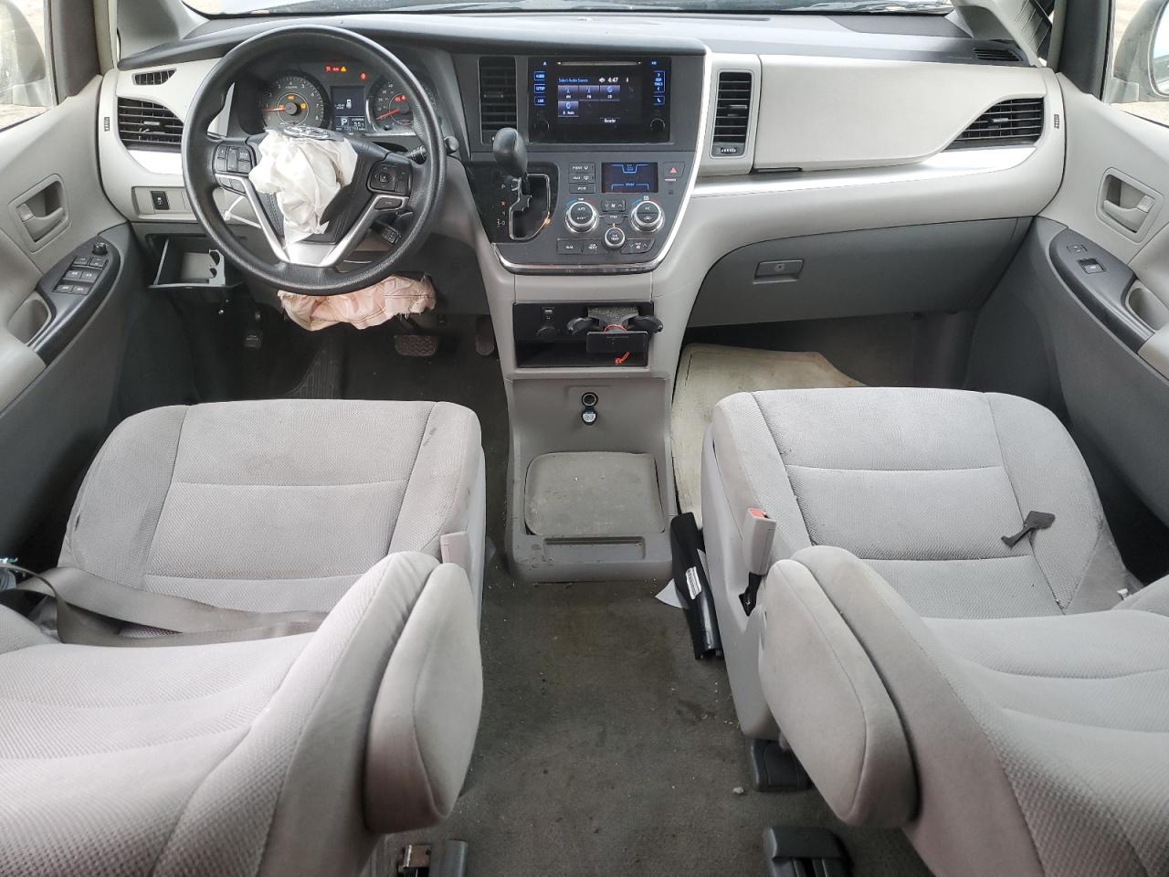 2015 Toyota Sienna VIN 5TDZK3DC9FS528343 Copart auction photo, front end damage thumbnail 8