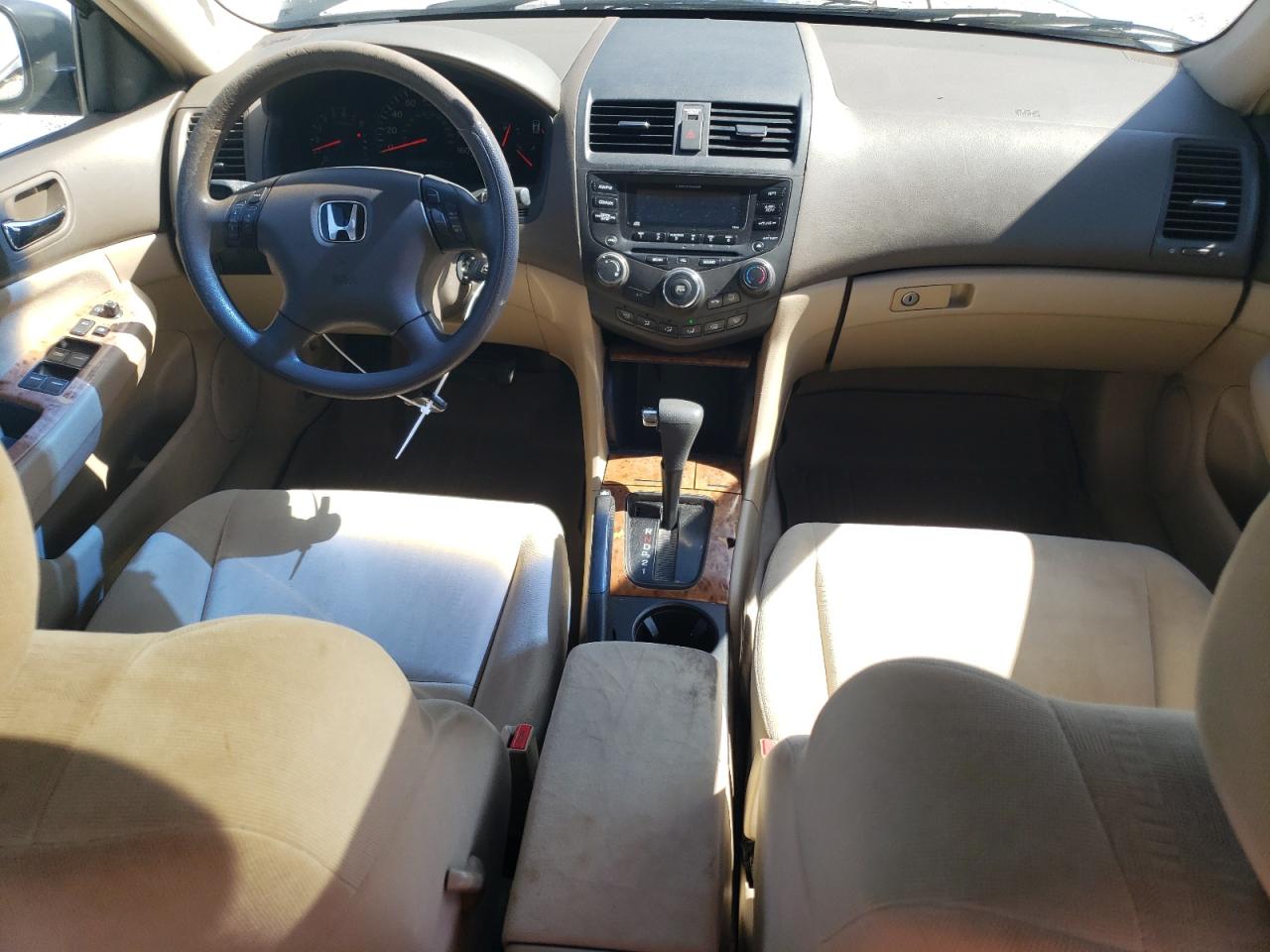 2005 Honda Accord VIN 1HGCM56795A079576 Copart auction photo, rear end / minor dent/scratches damage thumbnail 8