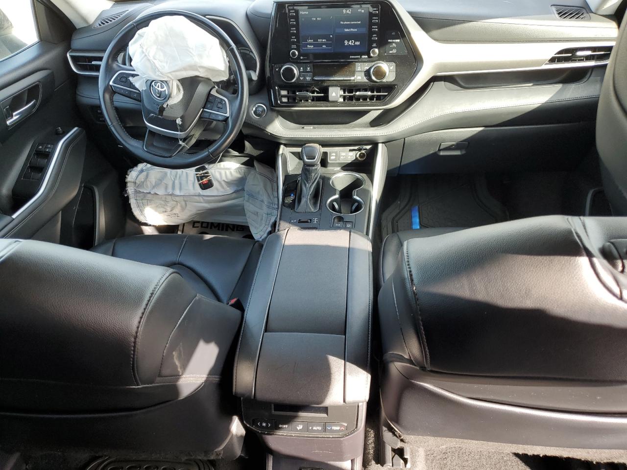 2022 Toyota Highlander VIN 5TDGZRBH6NS163378 Copart auction photo, front end / minor dent/scratches damage thumbnail 8