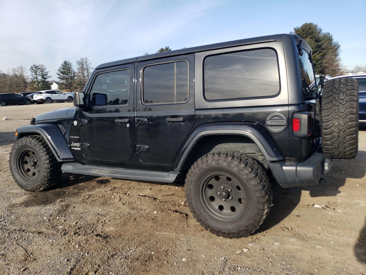 2018 Jeep Wrangler VIN 1C4HJXEG5JW207996 Copart auction photo, front end / undercarriage damage thumbnail 2