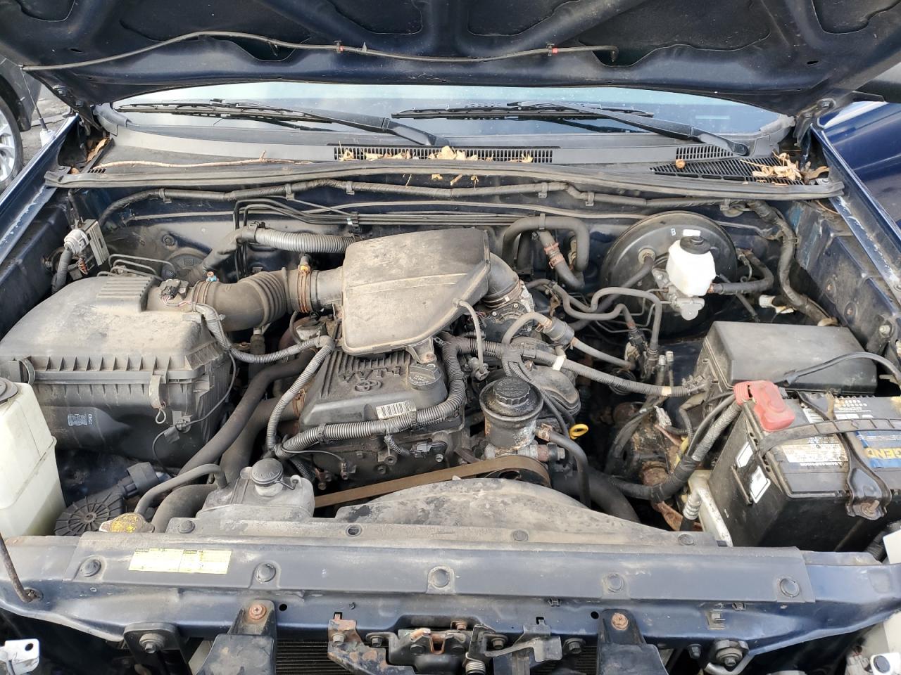 2008 Toyota Tacoma VIN 5TEPX42N48Z553837 Copart auction photo, front end / minor dent/scratches damage thumbnail 11