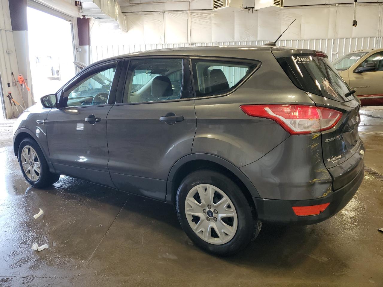 2016 Ford Escape VIN 1FMCU0F70GUA73390 Copart auction photo, front end damage thumbnail 2