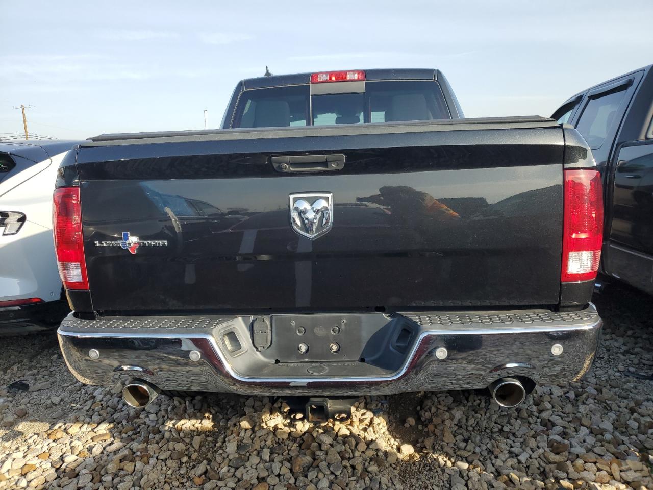 2016 RAM 1500 VIN 1C6RR6LT3GS319601 Copart auction photo, hail damage thumbnail 6