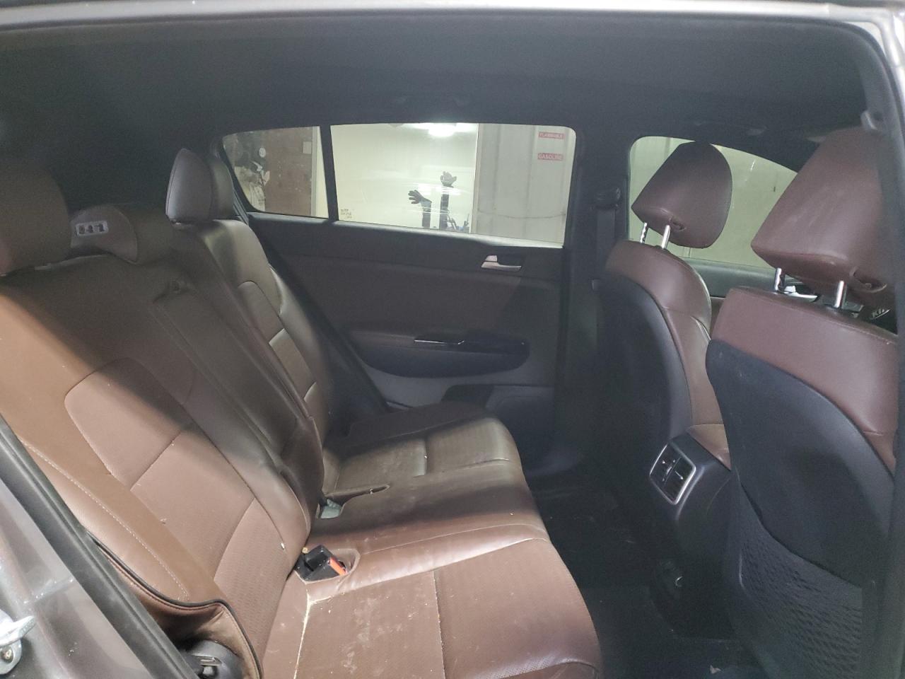 2017 KIA Sportage VIN KNDPRCA68H7068364 Copart auction photo, all over damage thumbnail 11