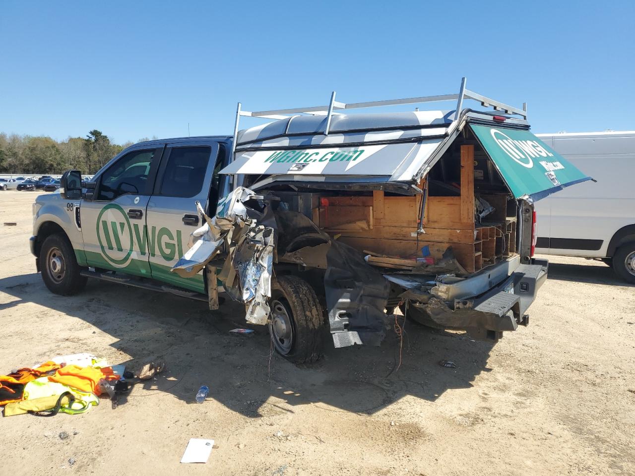 2020 Ford F250 VIN 1FT7W2B64LEC31193 Copart auction photo, rear end / side damage thumbnail 2