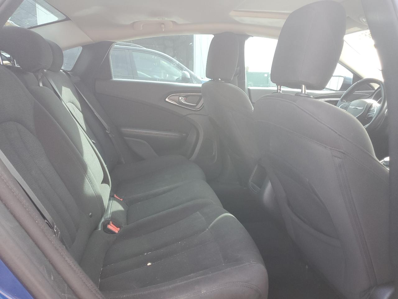 2015 Chrysler 200 VIN 1C3CCCAB7FN713953 Copart auction photo, front end / side damage thumbnail 10