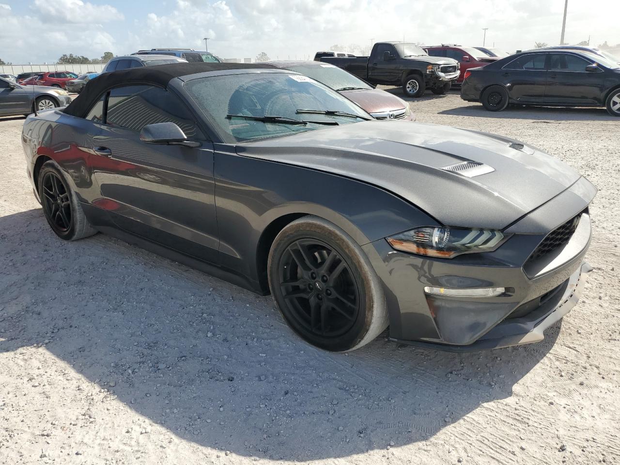 2018 Ford Mustang VIN 1FATP8UH5J5111659 Copart auction photo, normal wear damage thumbnail 4
