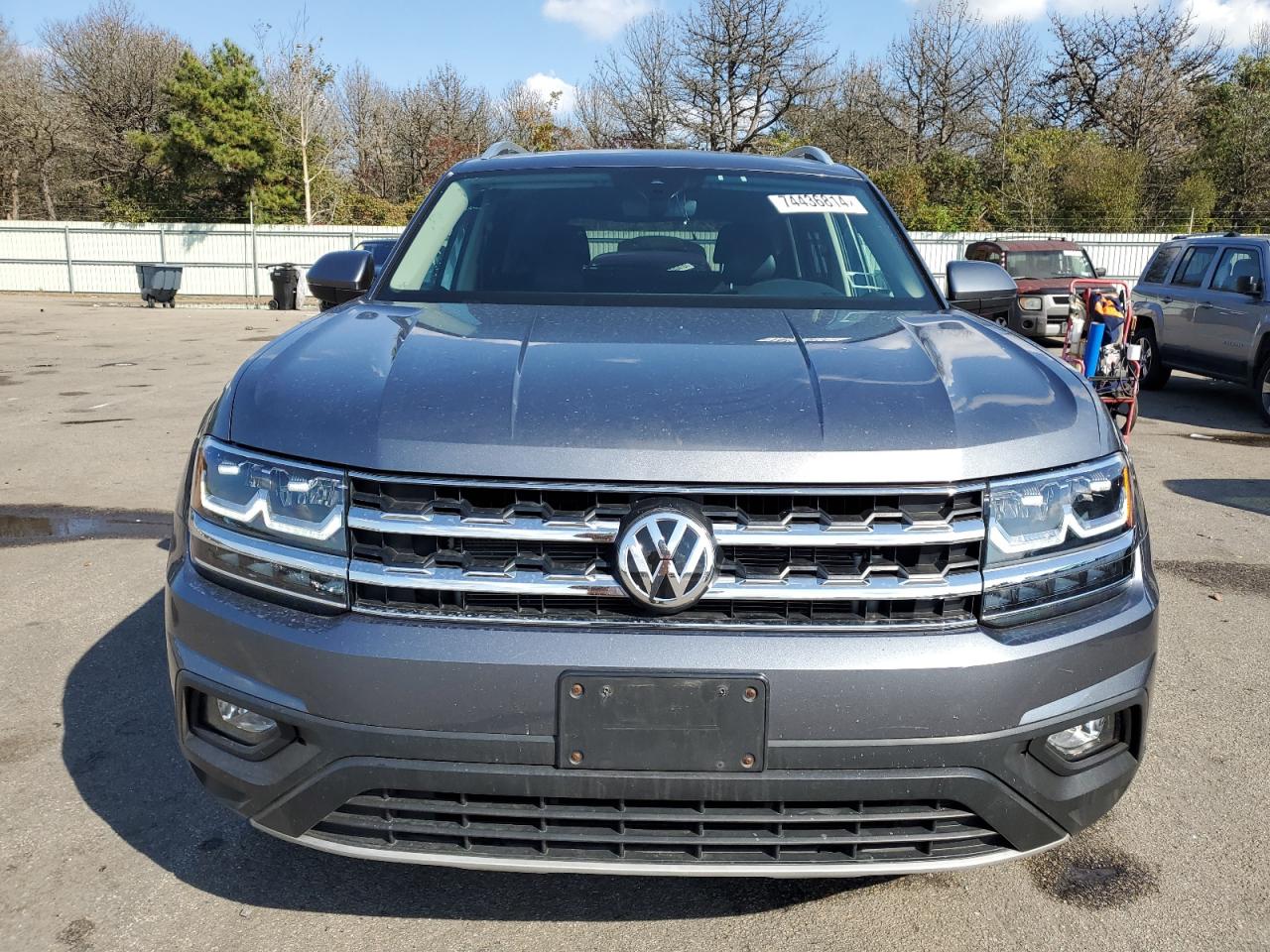 2019 Volkswagen Atlas VIN 1V2UR2CAXKC612195 Copart auction photo, side / rear end damage thumbnail 5