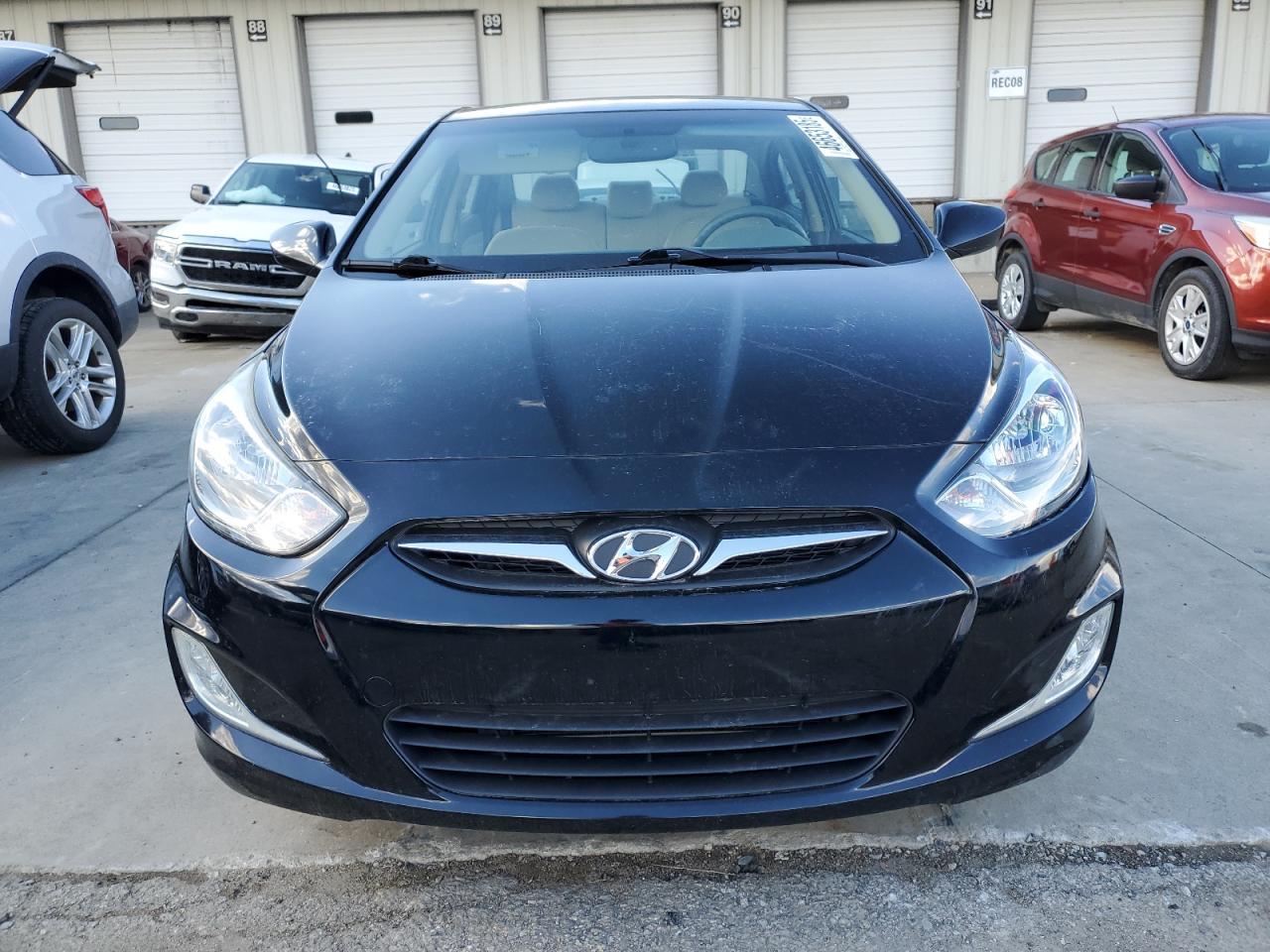 2013 Hyundai Accent VIN KMHCU4AE5DU479335 Copart auction photo, rear end damage thumbnail 5