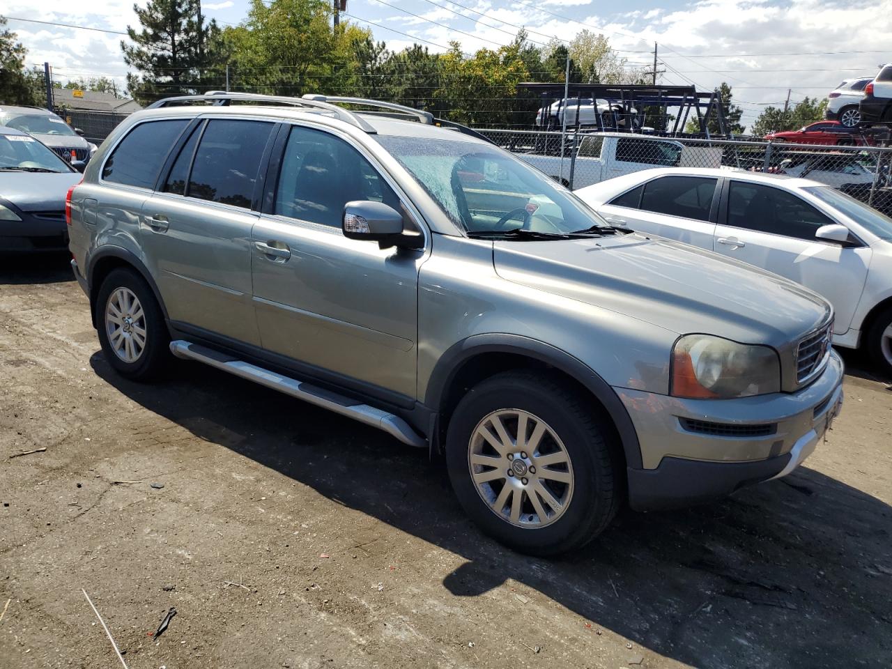2008 Volvo XC90 VIN YV4CM982981423772 Copart auction photo, front end / side damage thumbnail 4