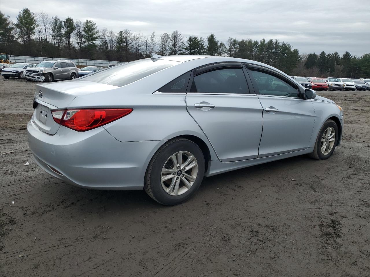 2013 Hyundai Sonata VIN 5NPEB4AC6DH772494 Copart auction photo, vandalism / minor dent/scratches damage thumbnail 3