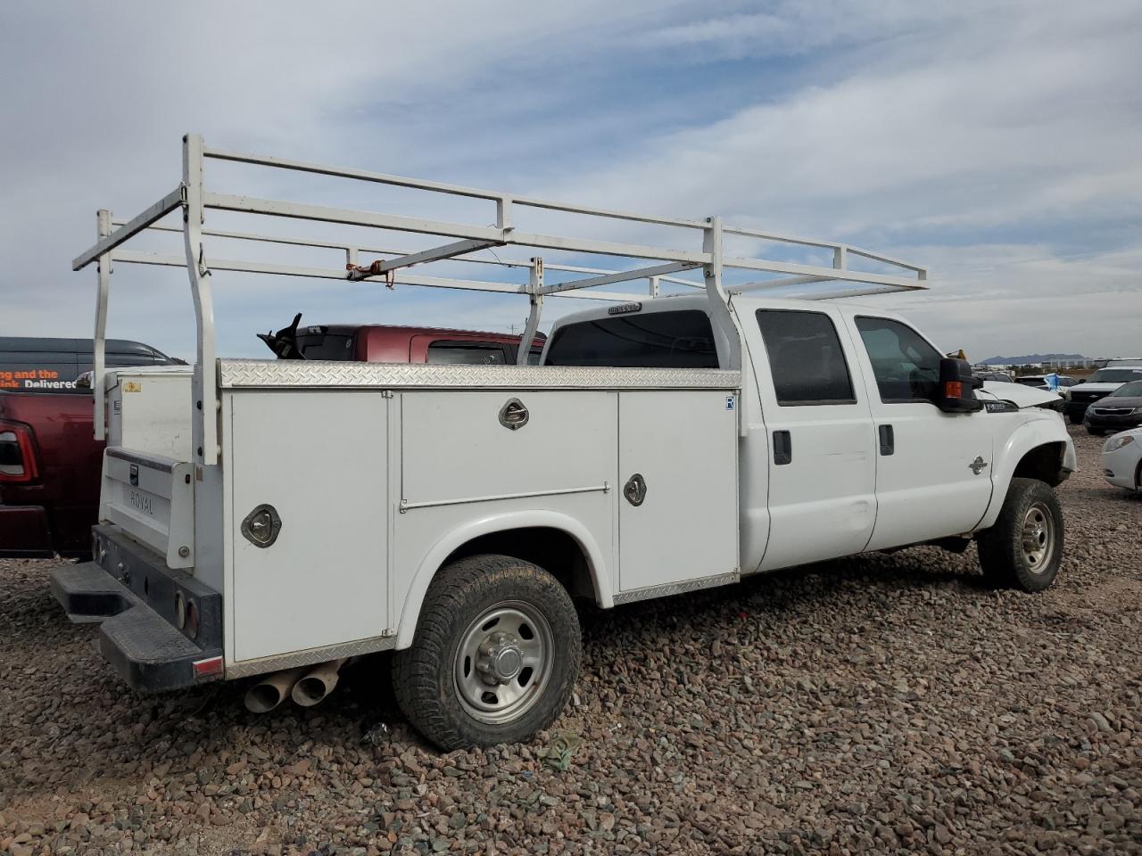 2016 Ford F350 VIN 1FD8W3BT8GEB63451 Copart auction photo, front end / all over damage thumbnail 3
