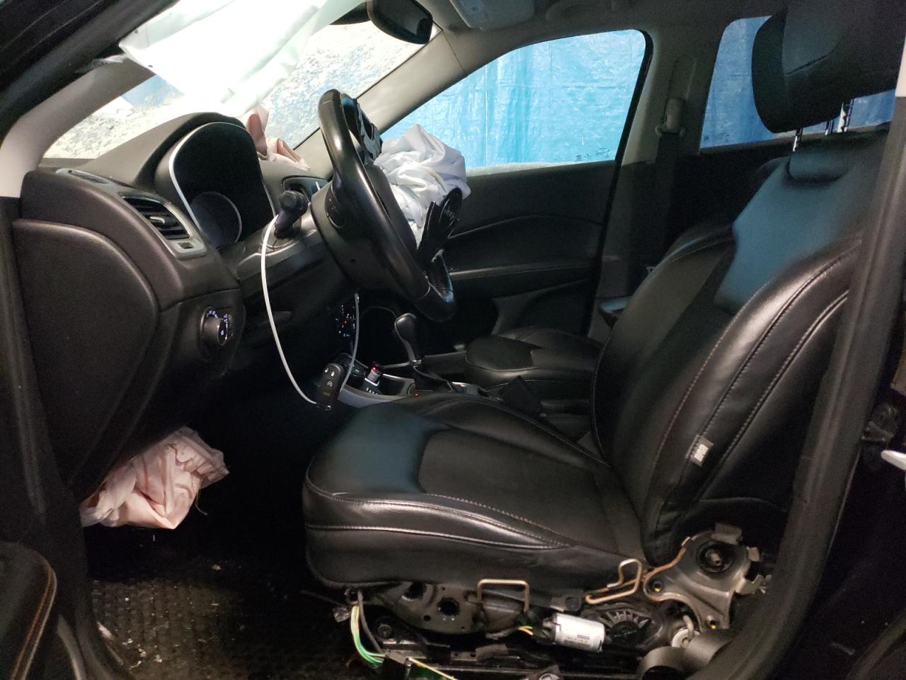 2018 Jeep Compass VIN 3C4NJDBB0JT455184 Copart auction photo, front end / mechanical damage thumbnail 7