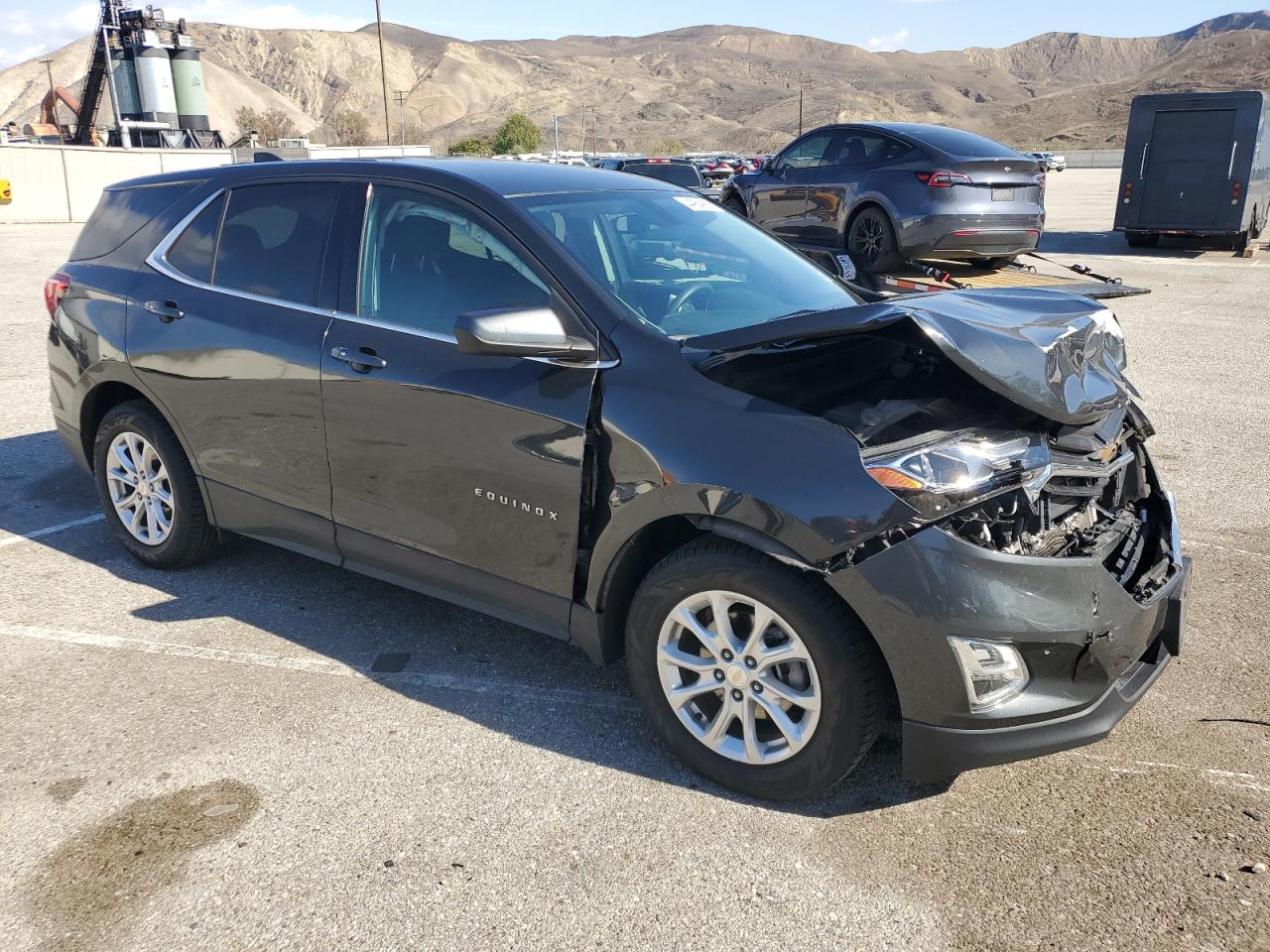 2018 Chevrolet Equinox VIN 3GNAXJEV3JS575480 Copart auction photo, front end / minor dent/scratches damage thumbnail 4
