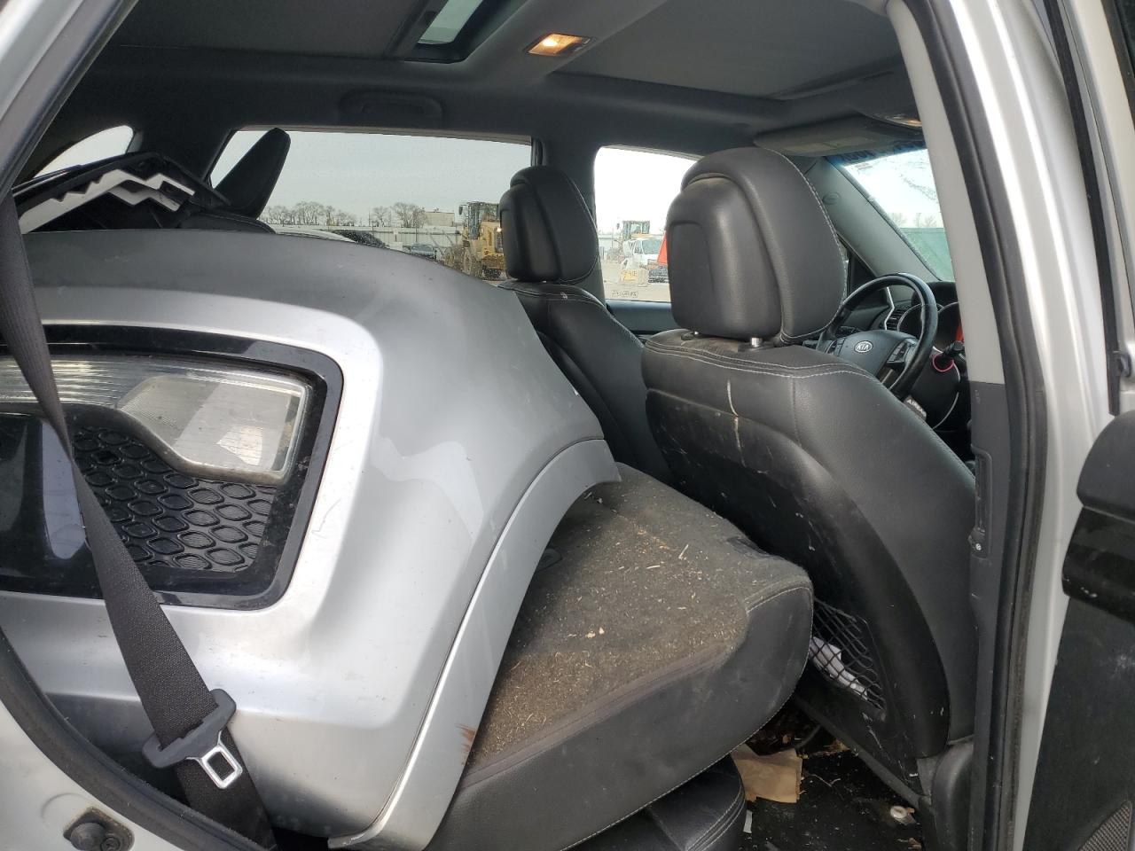 2013 KIA Sorento VIN 5XYKWDA2XDG319582 Copart auction photo, front end / minor dent/scratches damage thumbnail 11