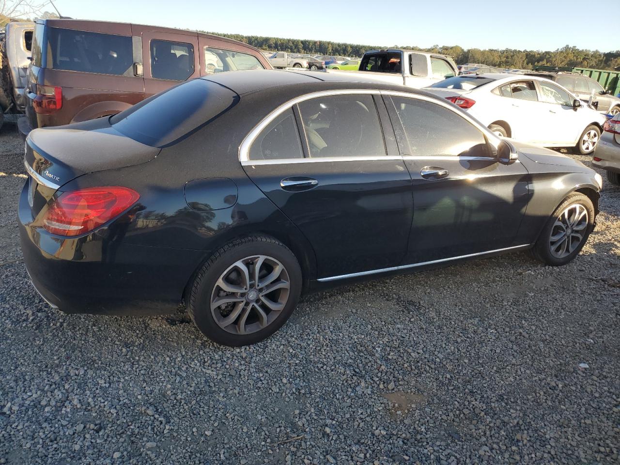 2015 Mercedes-Benz C-klasse VIN 55SWF4KB2FU020211 Copart auction photo, front end damage thumbnail 3