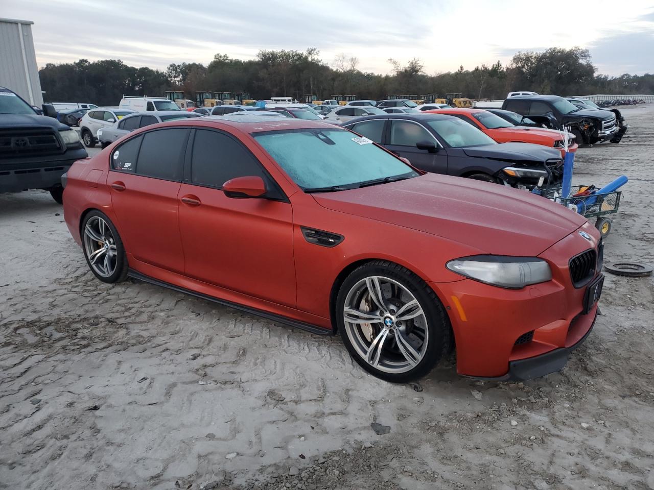 2014 BMW M5 VIN WBSFV9C56ED097172 Copart auction photo, mechanical damage thumbnail 4