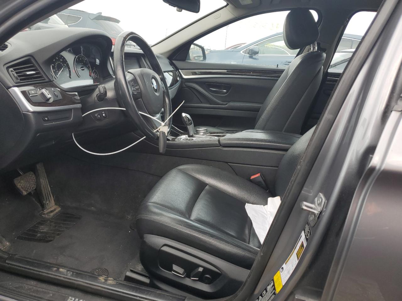 2015 BMW 5er VIN WBA5A7C50FD624690 Copart auction photo, minor dent/scratches damage thumbnail 7