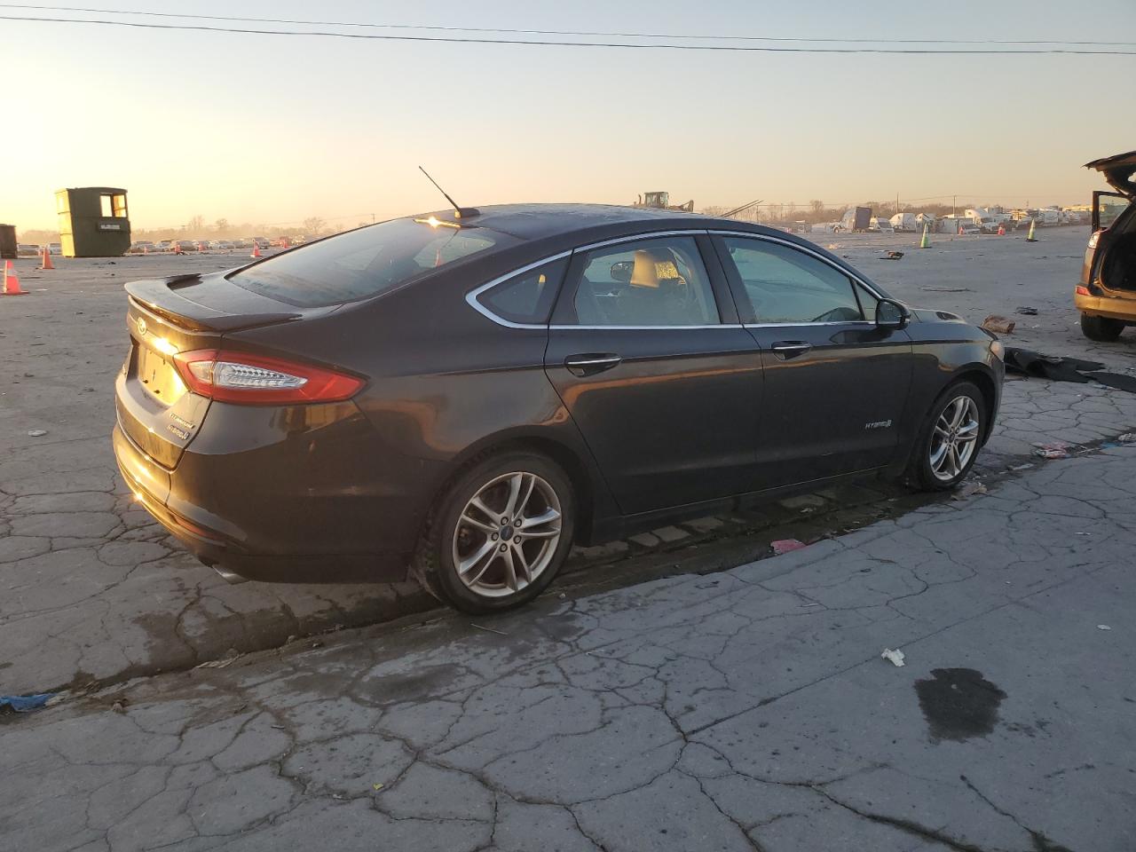 2015 Ford Fusion VIN 3FA6P0RU4FR197748 Copart auction photo, side damage thumbnail 3