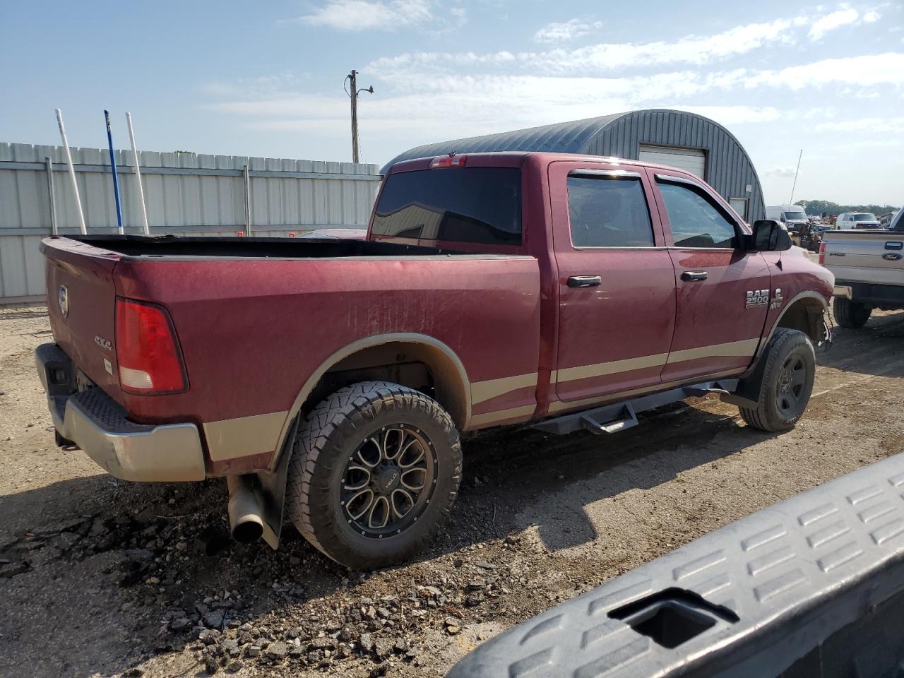 2015 RAM 2500 VIN 3C6UR5CL4FG505609 Copart auction photo, all over damage thumbnail 3