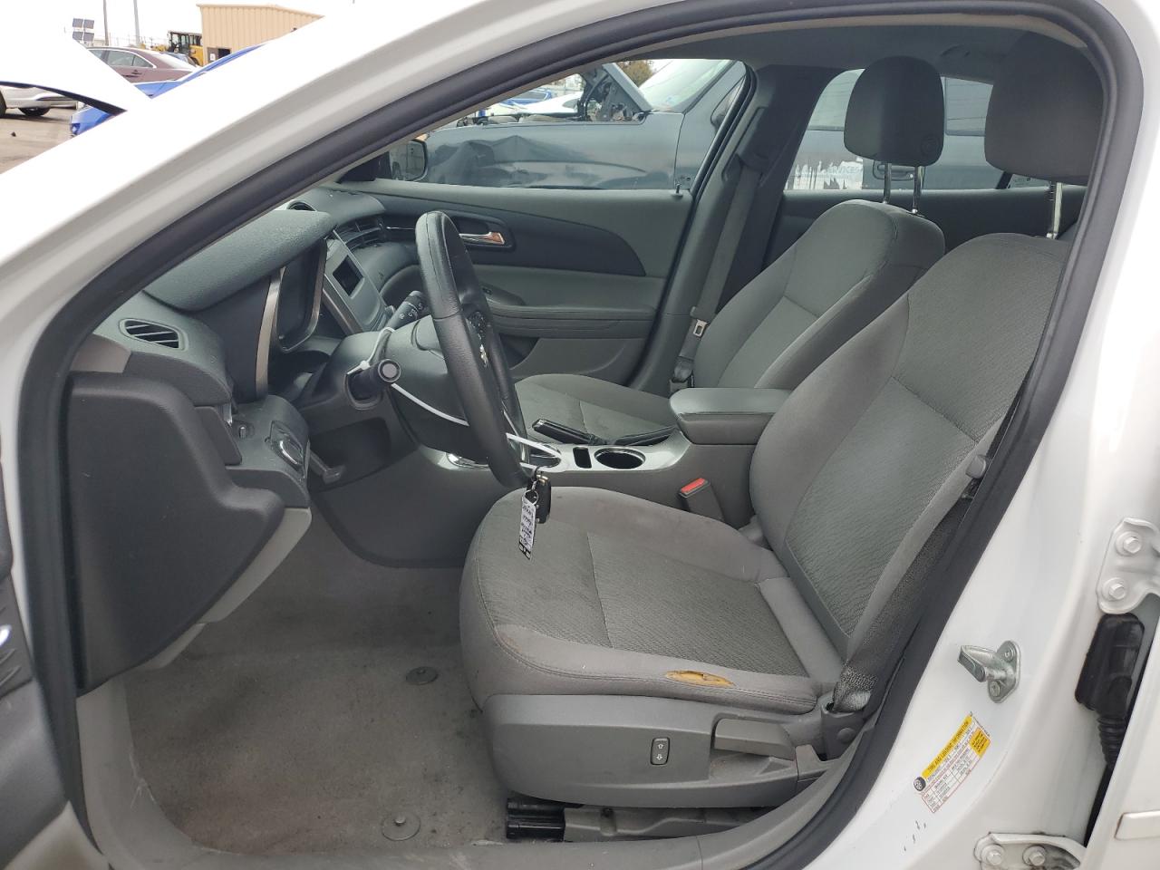 2015 Chevrolet Malibu VIN 1G11B5SLXFF105386 Copart auction photo, frame damage / front end damage thumbnail 7