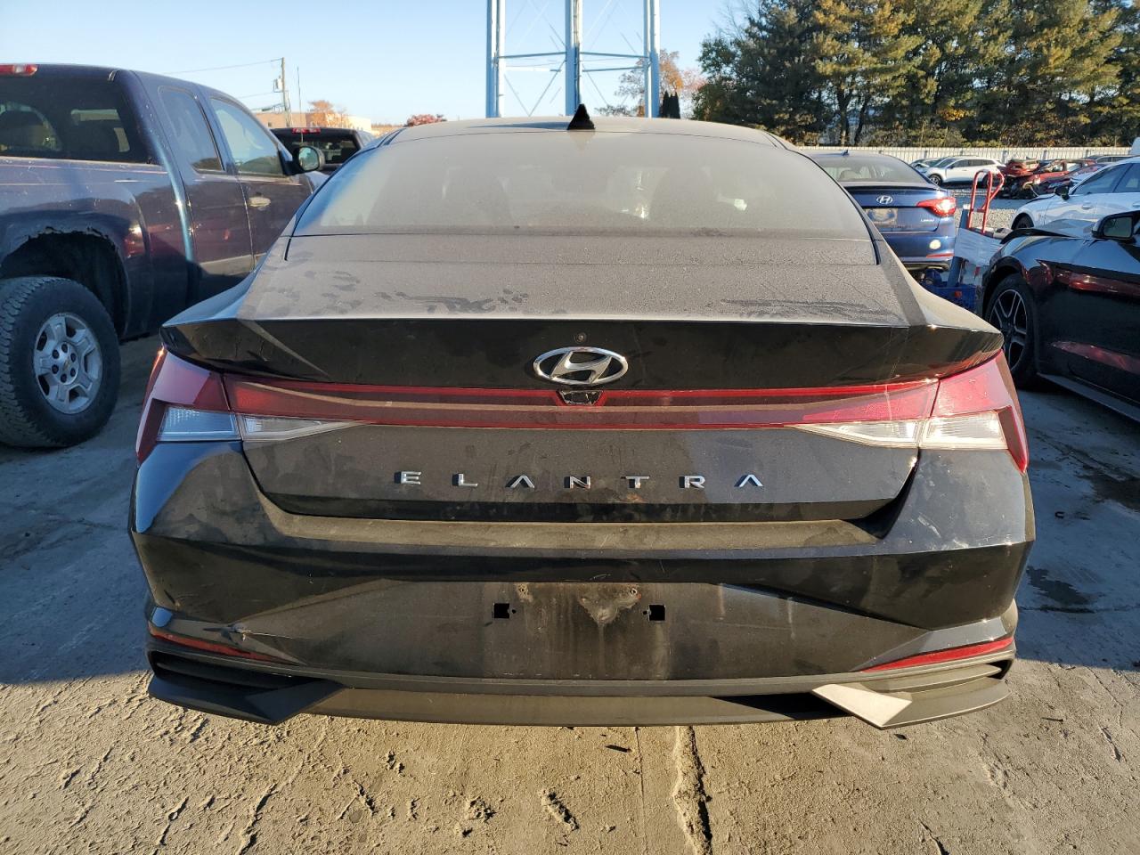 2021 Hyundai Elantra VIN KMHLM4AG5MU066770 Copart auction photo, side / front end damage thumbnail 6