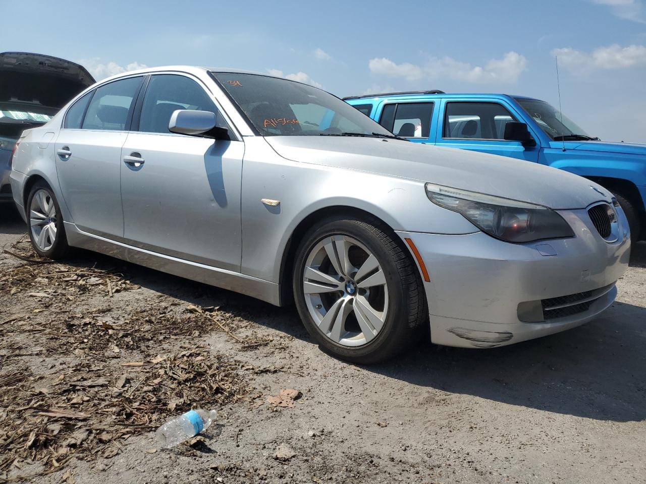 2010 BMW 5er VIN WBANU5C58AC124593 Copart auction photo, water/flood damage thumbnail 4