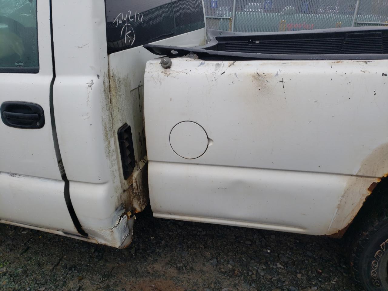 2006 GMC Sierra VIN 3GTEC14X36G237712 Copart auction photo, all over damage thumbnail 5