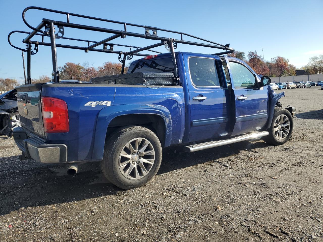 2013 Chevrolet Silverado VIN 3GCPKSE78DG248377 Copart auction photo, front end / minor dent/scratches damage thumbnail 3