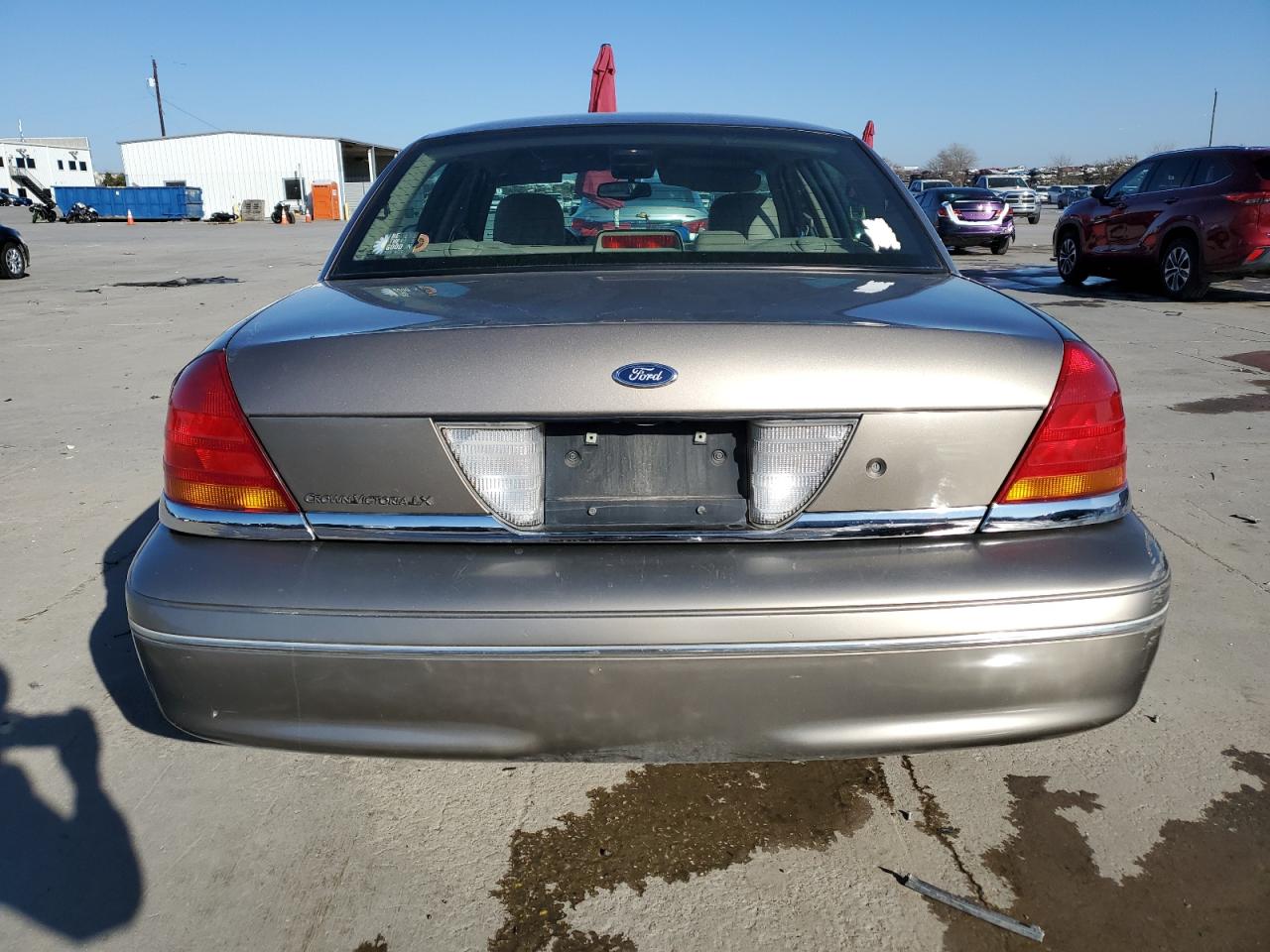 2003 Ford Crown Victoria VIN 2FAFP74W93X158832 Copart auction photo, front end damage thumbnail 6