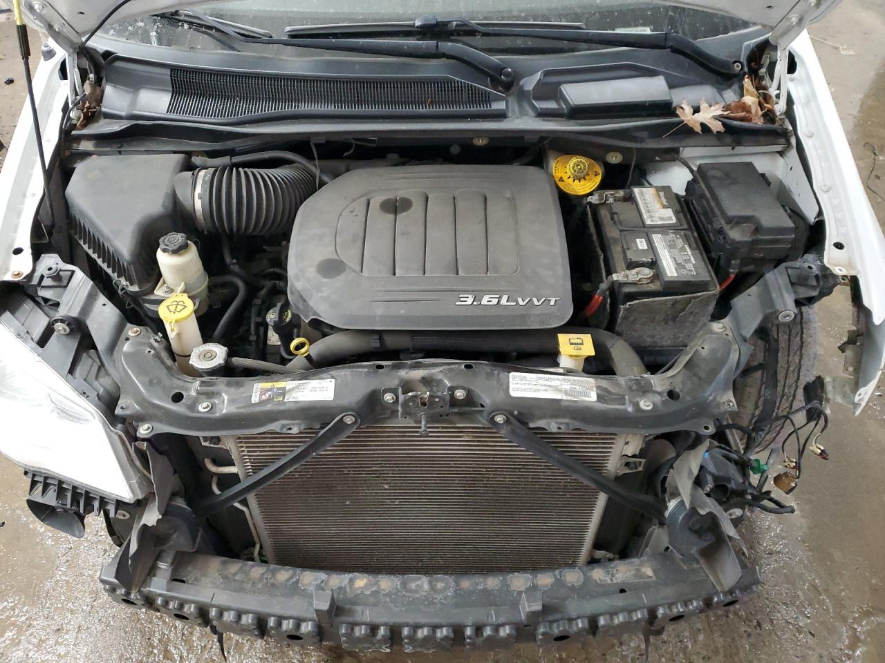 2015 Dodge Caravan VIN 2C4RDGBG7FR702426 Copart auction photo, front end / side damage thumbnail 12
