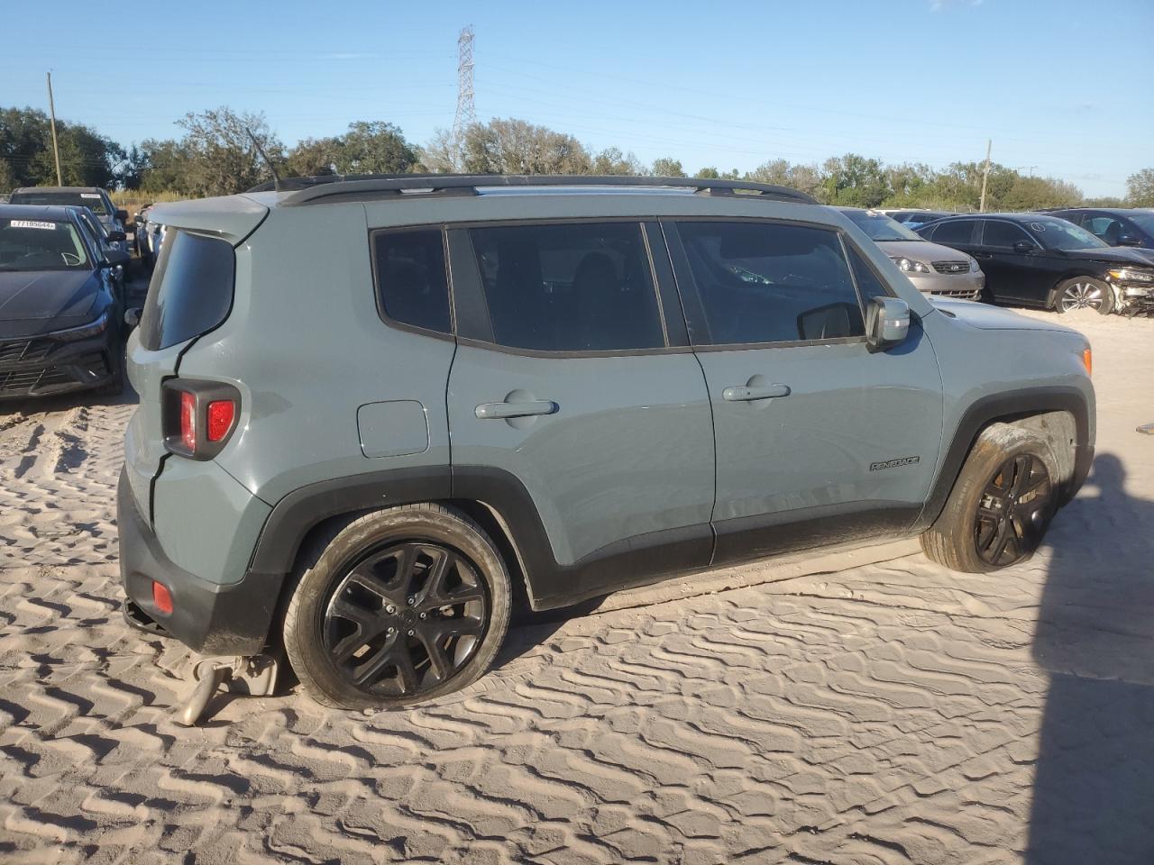 2018 Jeep Renegade VIN ZACCJABB7JPH97972 Copart auction photo, rear end / side damage thumbnail 3