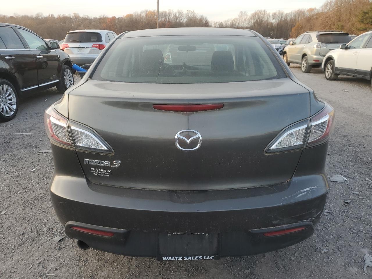 2010 Mazda 3 VIN JM1BL1SG9A1323068 Copart auction photo, minor dent/scratches damage thumbnail 6