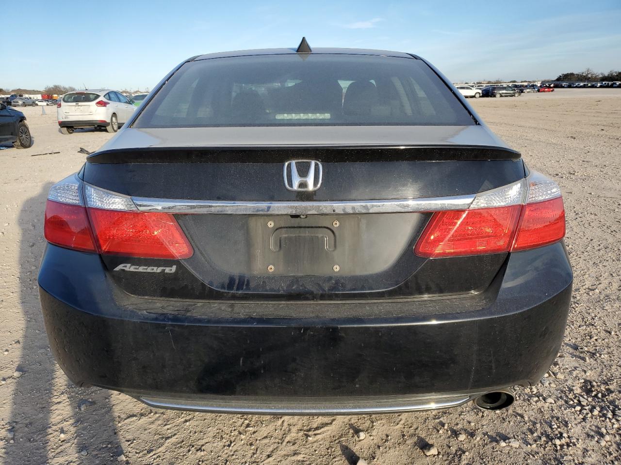 2015 Honda Accord VIN 1HGCR2F70FA258770 Copart auction photo, front end / all over damage thumbnail 6