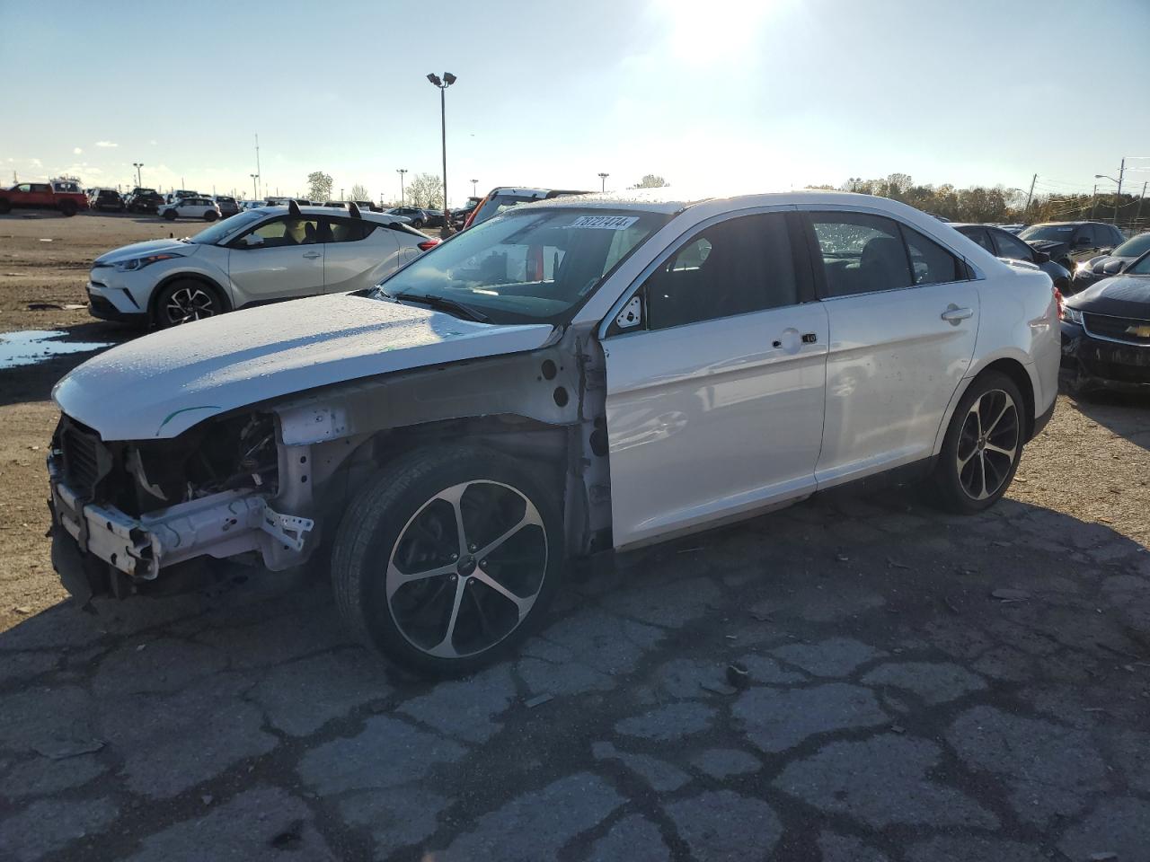 2014 Ford Taurus VIN 1FAHP2F81EG160867